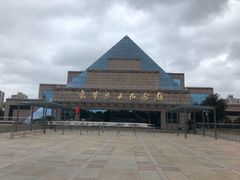 -上海市龙华烈士陵园