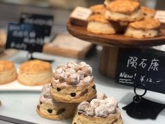-SKROLL卡特司库·蛋糕定制·生吐司·司康(古北程家桥店)