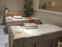 -瑶舍头疗·瑶浴·芳香热石SPA(五洲国际店)