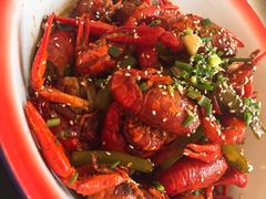 -张大师鸭爪爪特色干锅(南湖店)