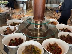 -荣誉国际酒店-云顶旋转餐厅