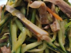 -山河屯铁锅炖(哈西站店)