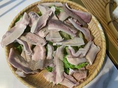 -三个椰子·现砍椰子鸡(金源CBD店)