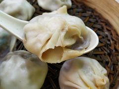花色拼蒸-鸡鸣汤包(仙林店)