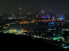 -紫金山山顶公园