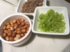 -左庭右院鲜牛肉火锅(浦江欢乐颂店)