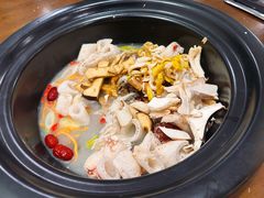 -菌乡缘·野生菌蒸汽鱼火锅(江边夜市店)