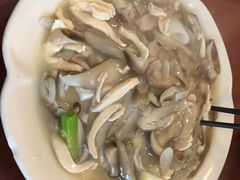山菌豆腐-天回镇何氏豆腐(总店)