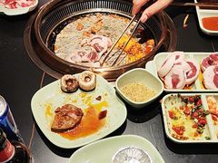 -梨花甄选自助烤肉(小寨原力场店)