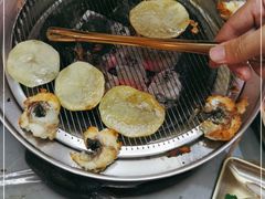 -围炉肉舍•炭烤活鳗•丹东海鲜烤肉(步行街店)