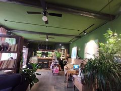 -出走咖啡·面包(宋庄店)