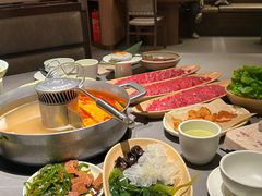 -左庭右院鲜牛肉火锅(浦江欢乐颂店)