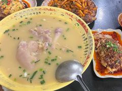 -醉八仙热酒馆(渝中店)