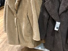 -优衣库(上海虹口龙之梦店)