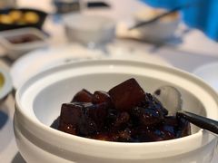 百叶结红烧肉-屋里厢上海菜馆