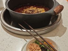 -佬缸炮江湖川菜(玉林店)
