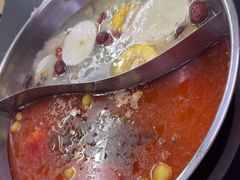-周良天山牛杂城(天山路总店)
