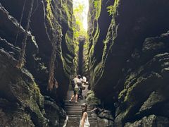 -梭布垭石林景区