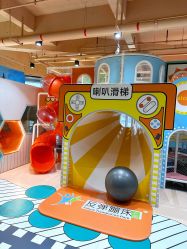 -反弹蹦床公园·运动乐园·团建·亲子派对(深圳观澜湖店)
