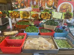 -大树下海鲜饭店