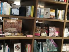 -茑屋书店(天目里店)