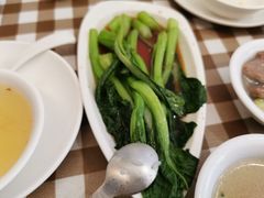 -新大咀港式茶餐厅(宝山万达店)