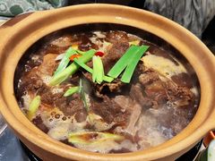 招牌吮指回味牛排锅-皇后餐厅-煲仔·小菜·打边炉(古北店)