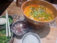 -成都你六姐·牛肉冒菜(信泰中心商场店)