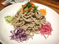 五彩莜麦面-俭寨大盘鸡·缸子肉·小公鸡·新疆菜(云通店)
