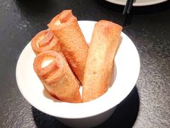 -蝴蝶里·粤菜·点心(滨江龙湖店)