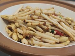 -香山湖渔家大院