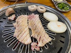 -黑豚黨韩国烤肉料理(悦然时光店)