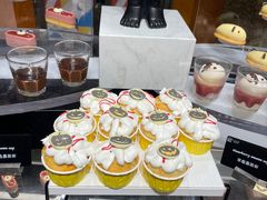 -怡咖啡海鲜自助餐厅(浦东香格里拉店)
