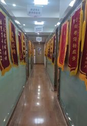 -苗医生专业祛痘·皮肤管理