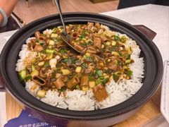 -品海楼·大连海胆锅贴馆(东港店)