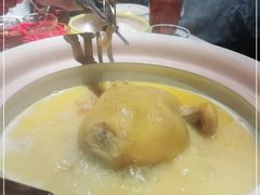 -领鲜天下·焗海鲜·花胶鸡(天目里店)