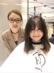 -HAIR CORNER