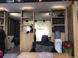 -马克男发时尚店