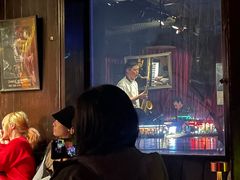 -东岸Cafe 爵士俱乐部