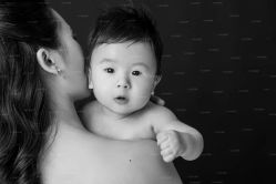-现代经典婚纱摄影