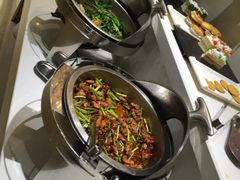 -泉福居酱骨头自助广场(南大街商业步行街店)