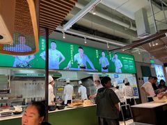 -费大厨辣椒炒肉(高铁吾悦广场店)