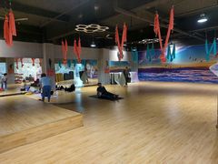 -星动力健身俱乐部(新塘店)