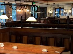 -宝莱纳啤酒花园餐厅PAULANER BRAUHAUS Nanjing(广州路店)