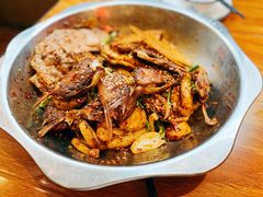 -嘎嘎鸭下巴·爆辣干锅(明教寺店)