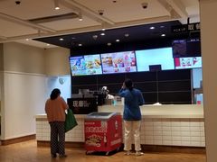 -肯德基(洛川店)