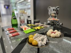 -三只熊皮肤管理中心旗舰店