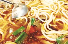 Braised Beef Offal with Rice Noodles
