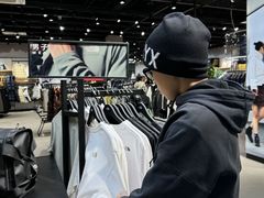 -百联奥特莱斯广场(南京店)