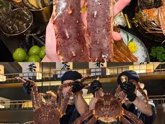 -雍容荟帝王蟹活龙虾展台自助(IFS黑金店)